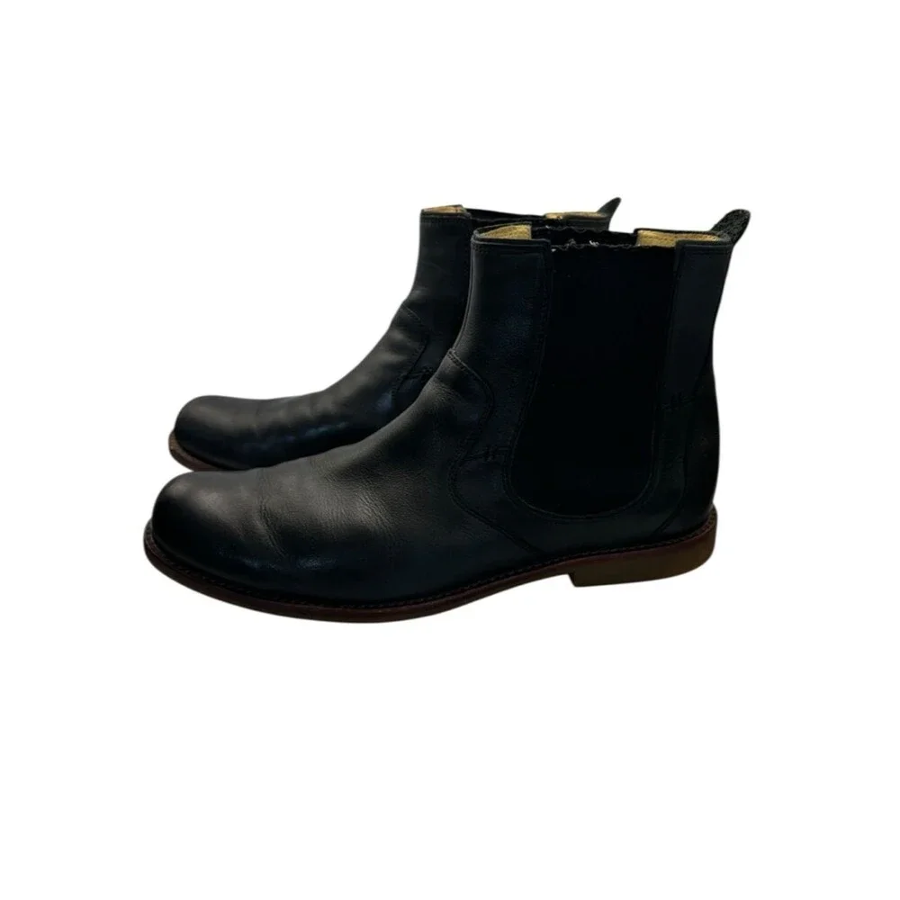 UGG Stevenson Chelsea Boots Mens 11.5 Black Leather Slip On Ankle Dress Casual